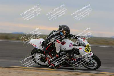 media/Jan-14-2023-SoCal Trackdays (Sat) [[497694156f]]/Turn 11 Inside (950am)/